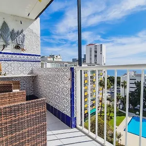 https://a-step-from-the-ocean.hotelsinnerja.org